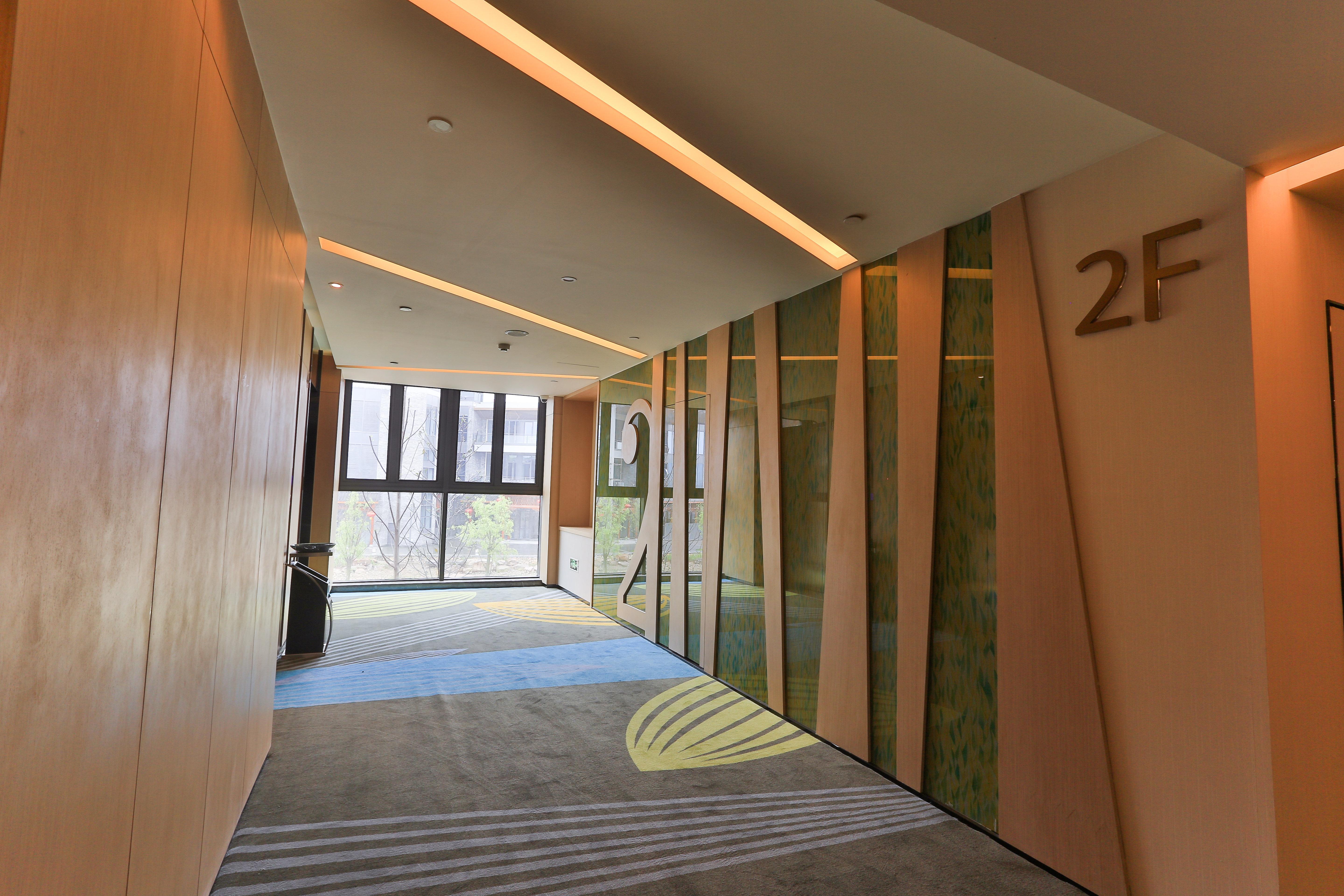 Holiday Inn Express Emei Mountain By Ihg Emeishan Zewnętrze zdjęcie